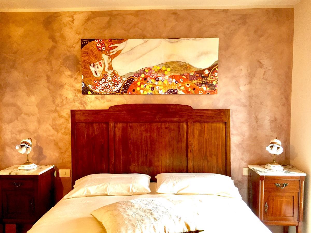 Il Borgo Antico Bed and Breakfast Rocca Massima Exteriör bild